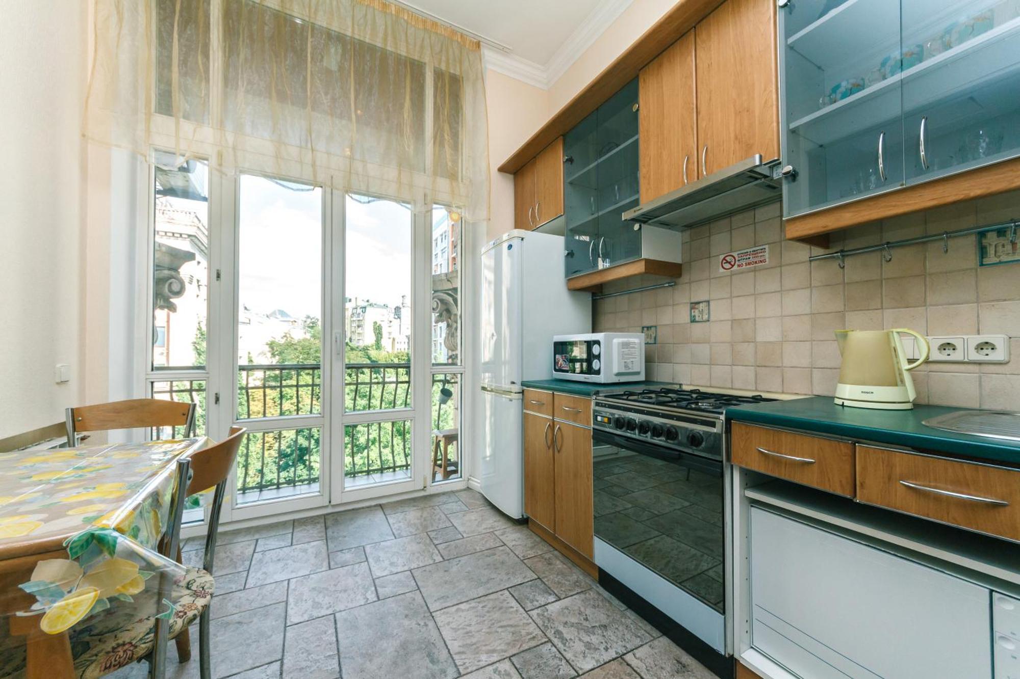 Apartments Rentals Ukraine on Kreshchatik Kiew Zimmer foto